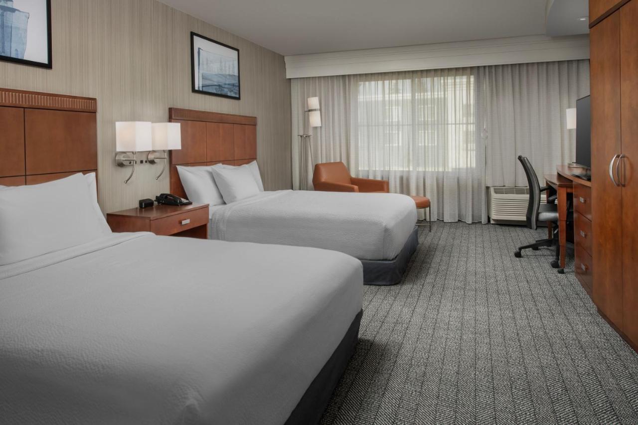 Courtyard By Marriott Seattle Kirkland Otel Dış mekan fotoğraf